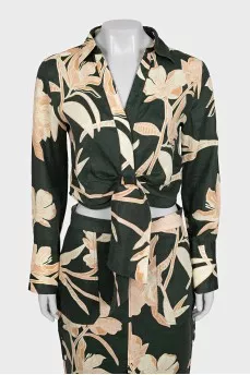Linen green suit with a printed skirt
