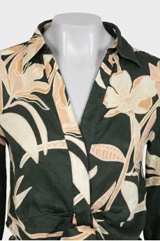 Linen green suit with a printed skirt
