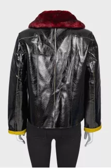 Patent coat with fur collar