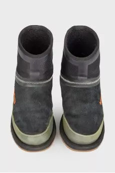 Suede uggs with textile inserts