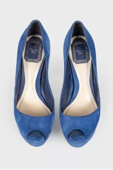 Gradient suede heels