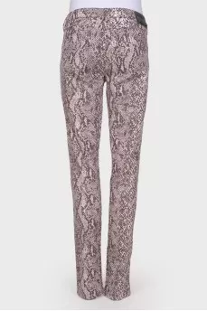 Skinny jeans with a snakeskin print