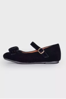 Children's velvet balerinas with a bow