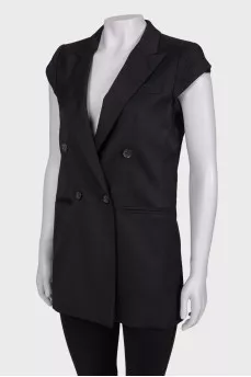 Black jacket without sleeves