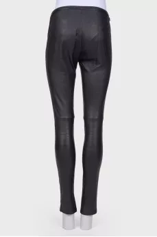 Black narrow trousers