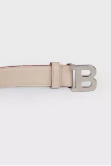 Beige textured leather belt