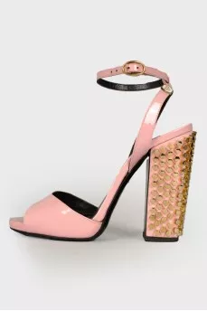 Heeled sandals with metal rhinestones