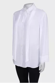 White blouse with openwork collar