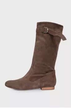 Suede low heel boots