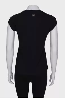 T-shirt with pink skull appliqué