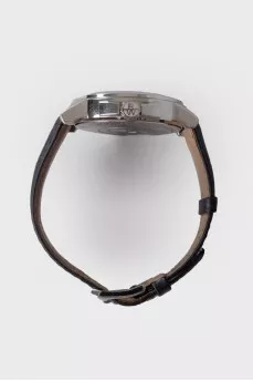 Men's watch with silver hardware