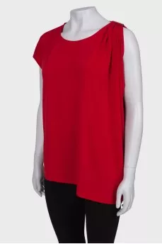 Asymmetry red blouse