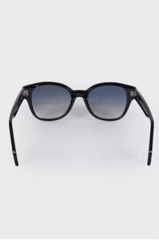 Black gradient sunglasses