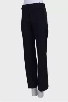 Navy blue trousers with stripes