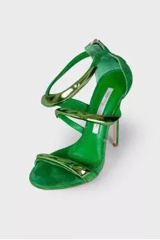 Sandals with metal inserts