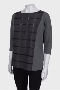 Gray sweater with short sleeves