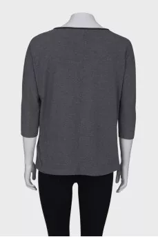 Gray sweater with short sleeves