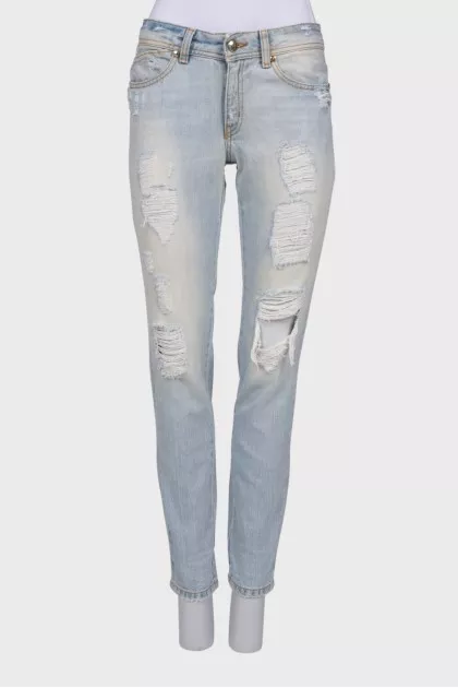 Light blue distressed jeans