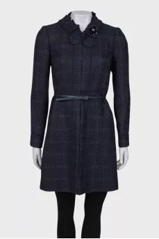 Tweed coat with embellished collar