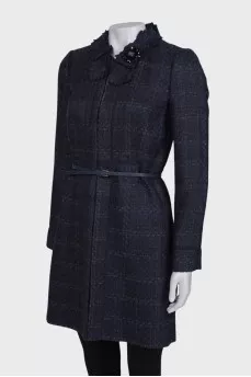 Tweed coat with embellished collar