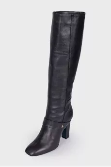 Square toecap leather boots