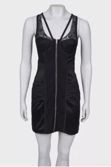 Bodycon dress with lace