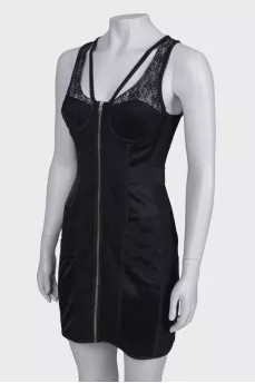 Bodycon dress with lace