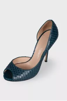 Turquoise snakeskin embossed shoes