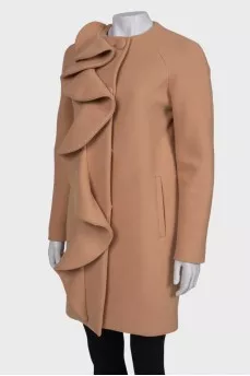 Wool beige coat with ruffles