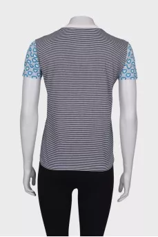 T-shirt with mixed color print