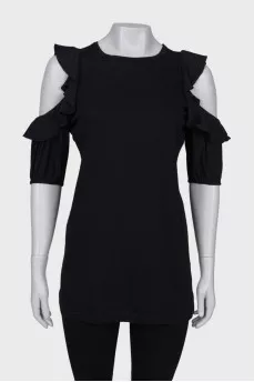 Off-the-shoulder blouse with ruffles