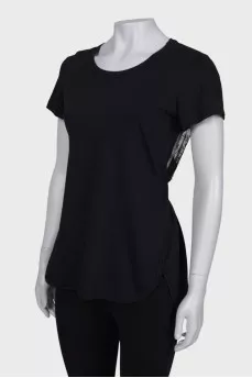 Black T-shirt with belt