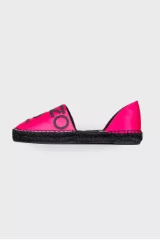 Textile pink epadrilles