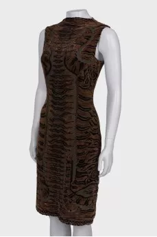Dress with a textured pattern