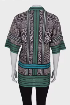 Knitted tunic top with a V-neckline