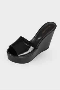Leather wedge slippers