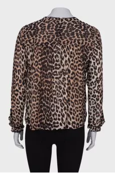 Blouse in leopard print
