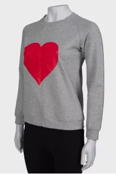 Sweatshirt with heart print