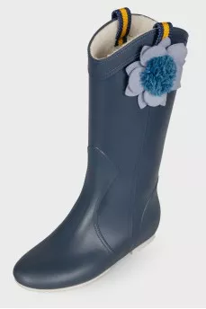 Rubber insulated boots