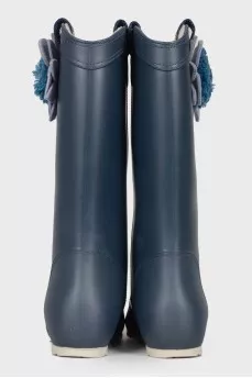 Rubber insulated boots
