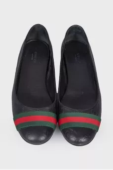 Black leather ballerina shoes