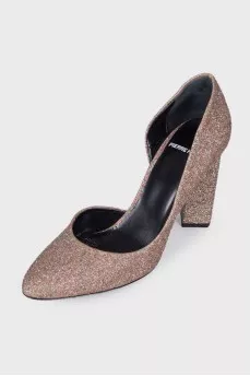 Shoes with glitter