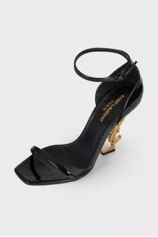 Opyum sandals