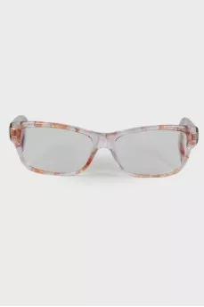 Semi-sheer frame with a pattern