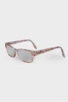 Semi-sheer frame with a pattern
