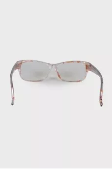 Semi-sheer frame with a pattern