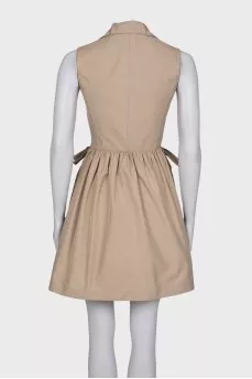 Beige dress with lapels