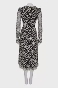 V-neck dress