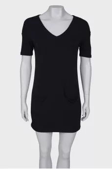 V-neck dress