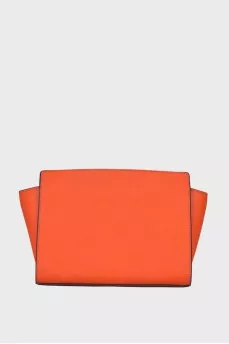Trapezoidal bag in leather